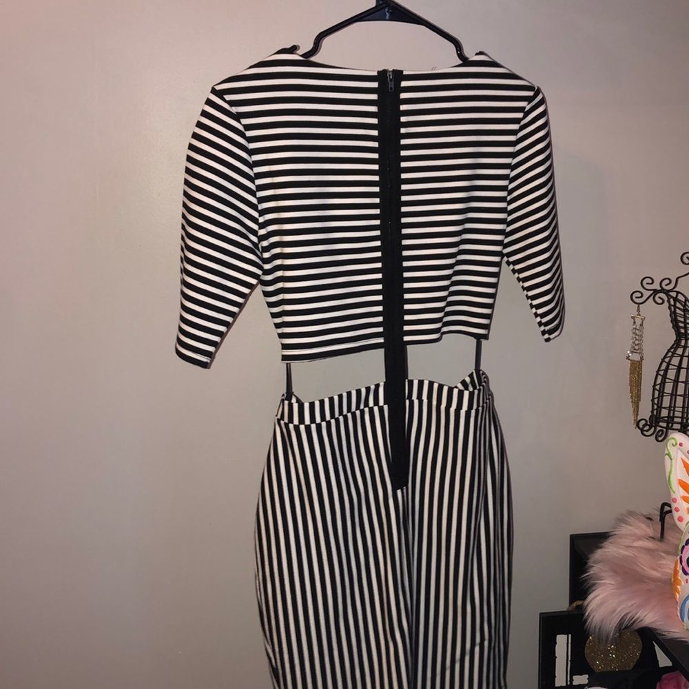 Stripe‎ dress - Picture 2 of 2